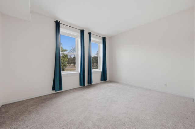 168 College Avenue W 2, Saint Paul, MN 55102
