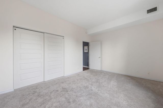 168 College Avenue W 2, Saint Paul, MN 55102