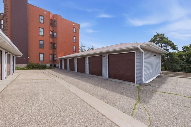 168 College Avenue W 2, Saint Paul, MN 55102