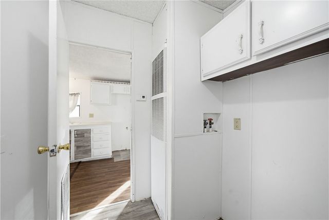 2480 E Packard Avenue, Kingman, AZ 86409