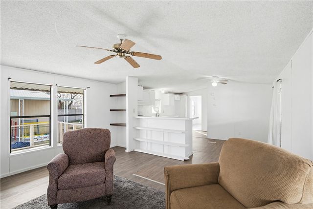 2480 E Packard Avenue, Kingman, AZ 86409