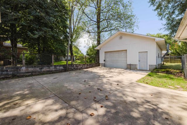 9 Wincrest Circle, Sherwood, AR 72120