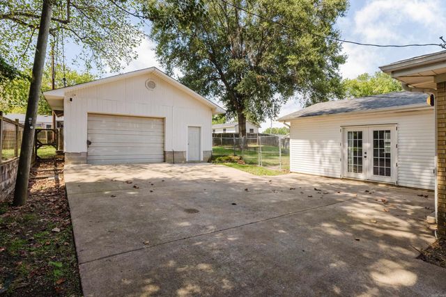 9 Wincrest Circle, Sherwood, AR 72120