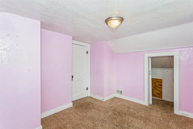 239 E Summit, Augusta, KS 67010