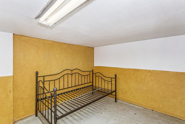 239 E Summit, Augusta, KS 67010