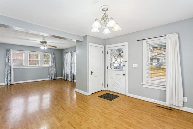 239 E Summit, Augusta, KS 67010