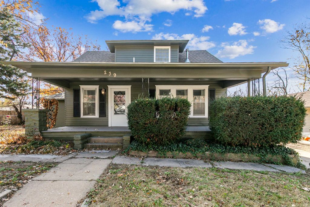 239 E Summit, Augusta, KS 67010