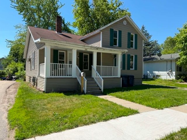 1204 Elm Street, Bay City, MI 48706