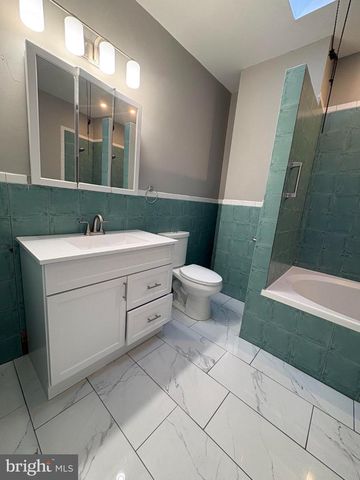 1329 W WINGOHOCKING ST, Philadelphia, PA 19140