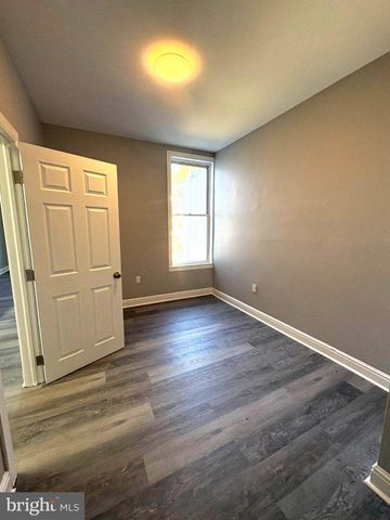 1329 W WINGOHOCKING ST, Philadelphia, PA 19140