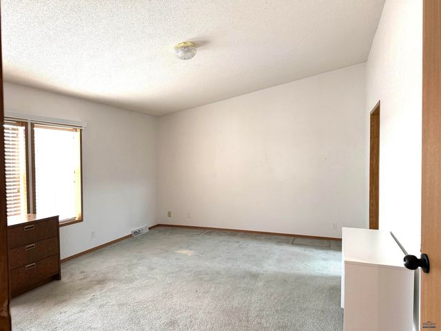 14851 RADAR HILL DR, Box Elder, SD 57719
