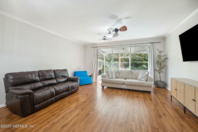 7990 BAYMEADOWS Road E, 2202, Jacksonville, FL 32256