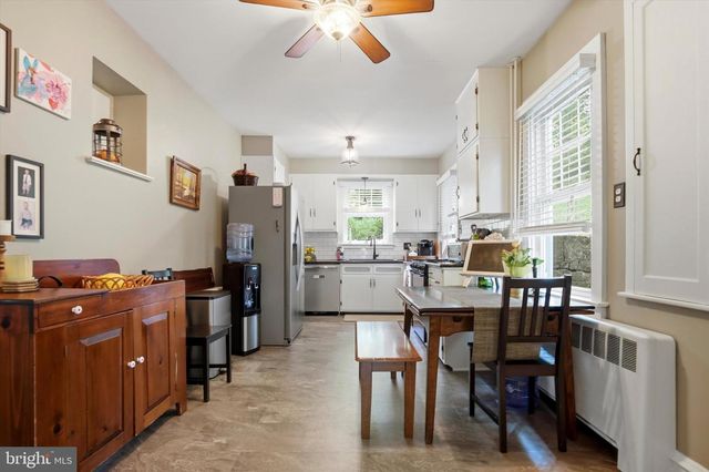 2792 SWAMP CREEK RD, Green Lane, PA 18054
