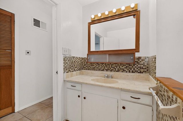 1603 Edith Drive, Belen, NM 87002