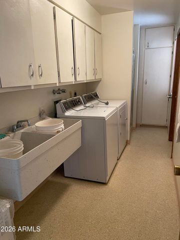 36632 N NEVER MIND Trail, Carefree, AZ 85377