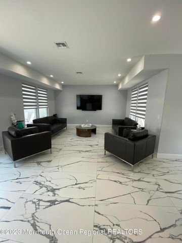 975 Van Court Avenue, Long Branch, NJ 07740