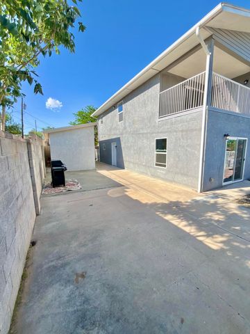 317 Merlida Street SW, Albuquerque, NM 87121