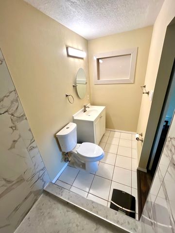317 Merlida Street SW, Albuquerque, NM 87121