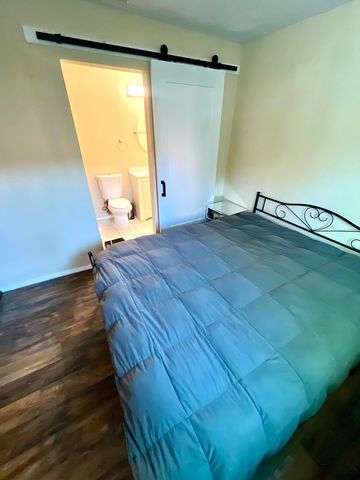 317 Merlida Street SW, Albuquerque, NM 87121
