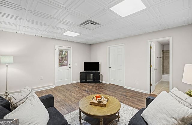 9110 Waterside Drive, Ball Ground, GA 30107