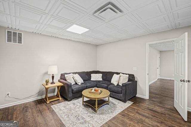 9110 Waterside Drive, Ball Ground, GA 30107