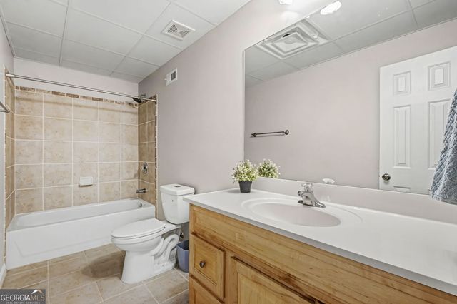 9110 Waterside Drive, Ball Ground, GA 30107