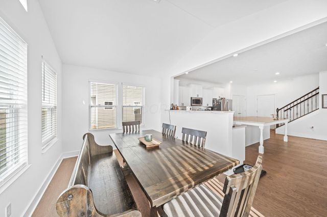 507 Walker Pointe Drive, Commercial Point, OH 43116