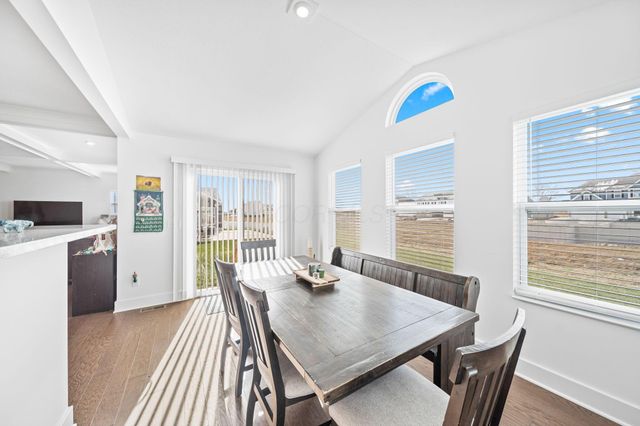 507 Walker Pointe Drive, Commercial Point, OH 43116