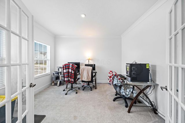 507 Walker Pointe Drive, Commercial Point, OH 43116