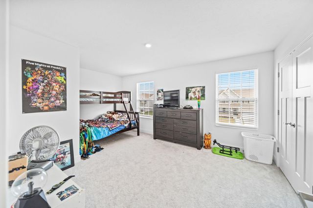 507 Walker Pointe Drive, Commercial Point, OH 43116