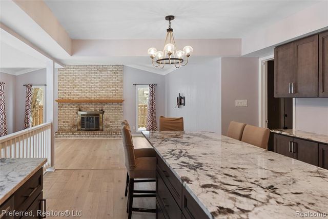 45377 Twining Street, Canton, MI 48187