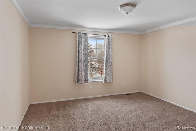 45377 Twining Street, Canton, MI 48187