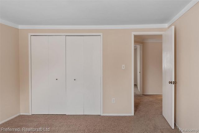 45377 Twining Street, Canton, MI 48187