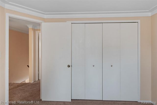 45377 Twining Street, Canton, MI 48187