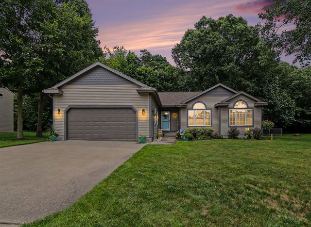 3672 Whispering Woods Drive, Muskegon, MI 49444