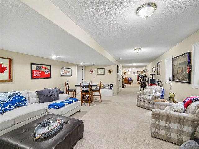 3672 Whispering Woods Drive, Muskegon, MI 49444