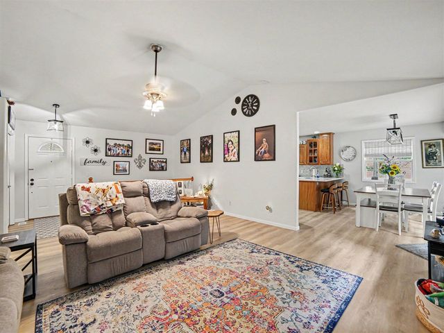 3672 Whispering Woods Drive, Muskegon, MI 49444