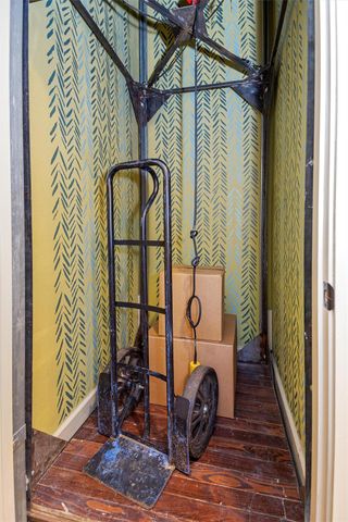 310 N Mound Street, Nacogdoches, TX 75961