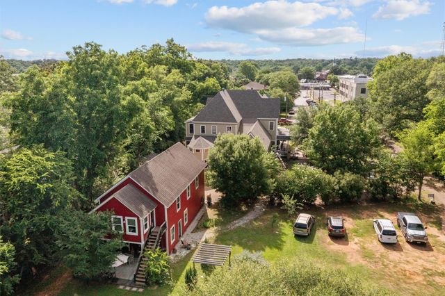 310 N Mound Street, Nacogdoches, TX 75961