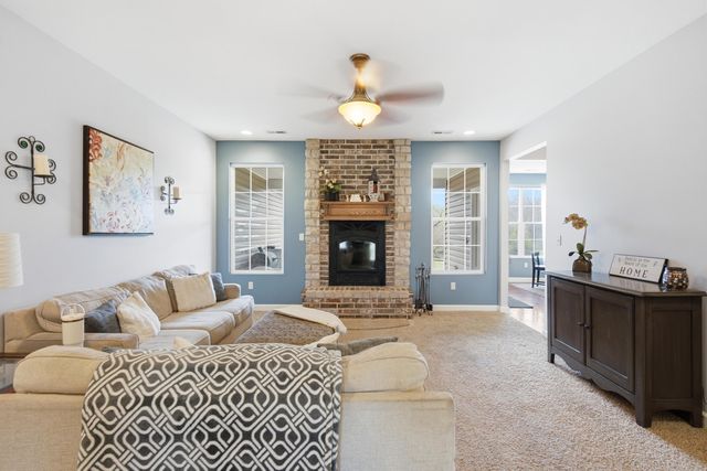 5450 E SPIVA CROSSING RD, Hallsville, MO 65255