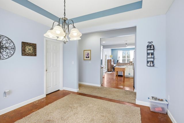 5450 E SPIVA CROSSING RD, Hallsville, MO 65255