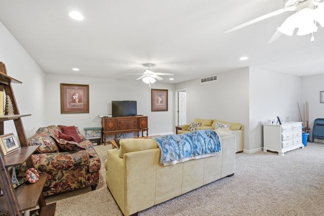 5450 E SPIVA CROSSING RD, Hallsville, MO 65255