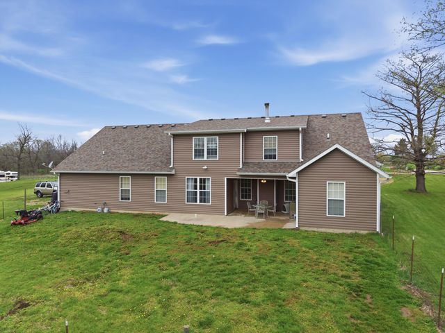 5450 E SPIVA CROSSING RD, Hallsville, MO 65255