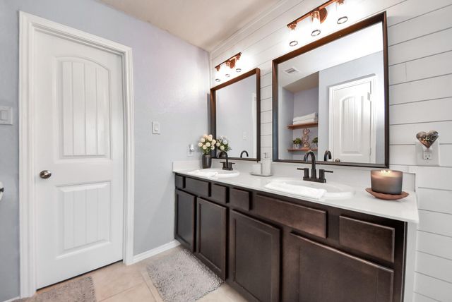 6511 Stoney Creek Drive, Pasadena, TX 77503