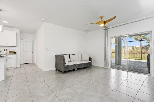 3307 HILLTOP CIRCLE, Bradenton, FL 34211
