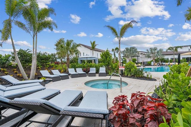 3307 HILLTOP CIRCLE, Bradenton, FL 34211