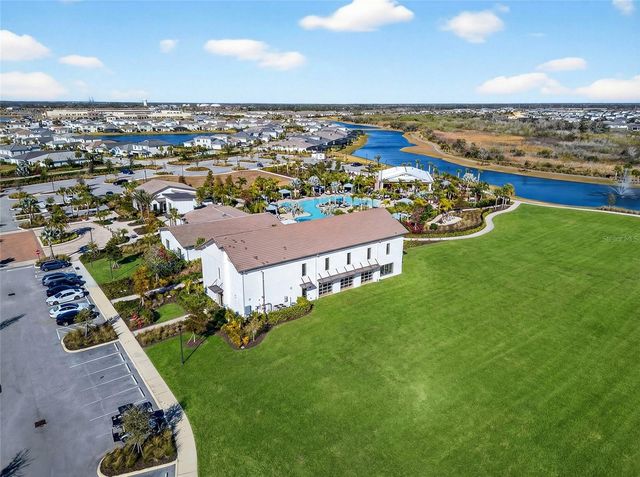 3307 HILLTOP CIRCLE, Bradenton, FL 34211