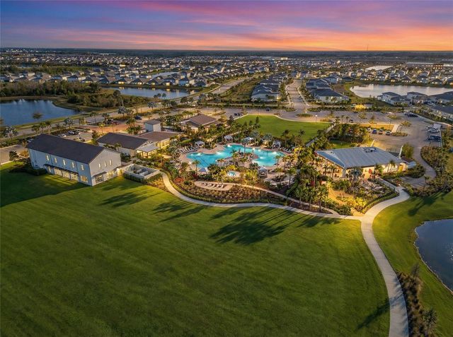 3307 HILLTOP CIRCLE, Bradenton, FL 34211
