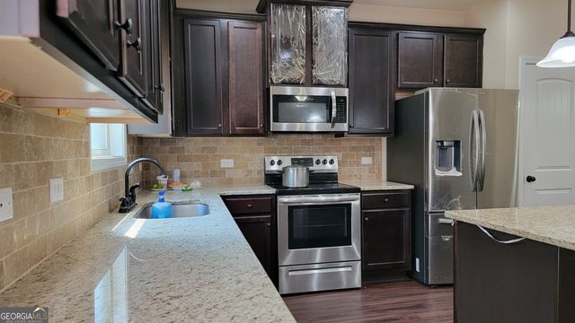 5640 Laney Drive, Rex, GA 30273