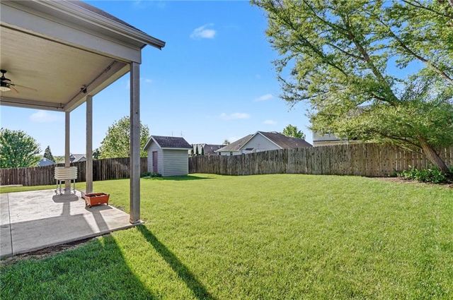 6205 Crystal Lane, Lawrence, KS 66049